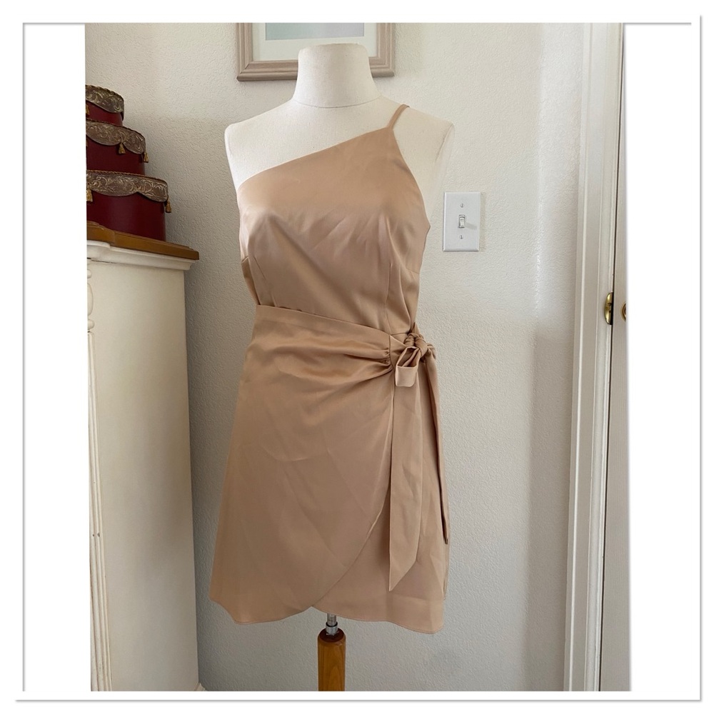 Gianni Bini One Shoulder Sleeveless Spaghetti Strap Tie Waist Mini Wrap Dress